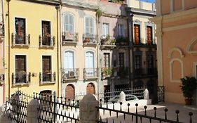 Sant Efisio Host